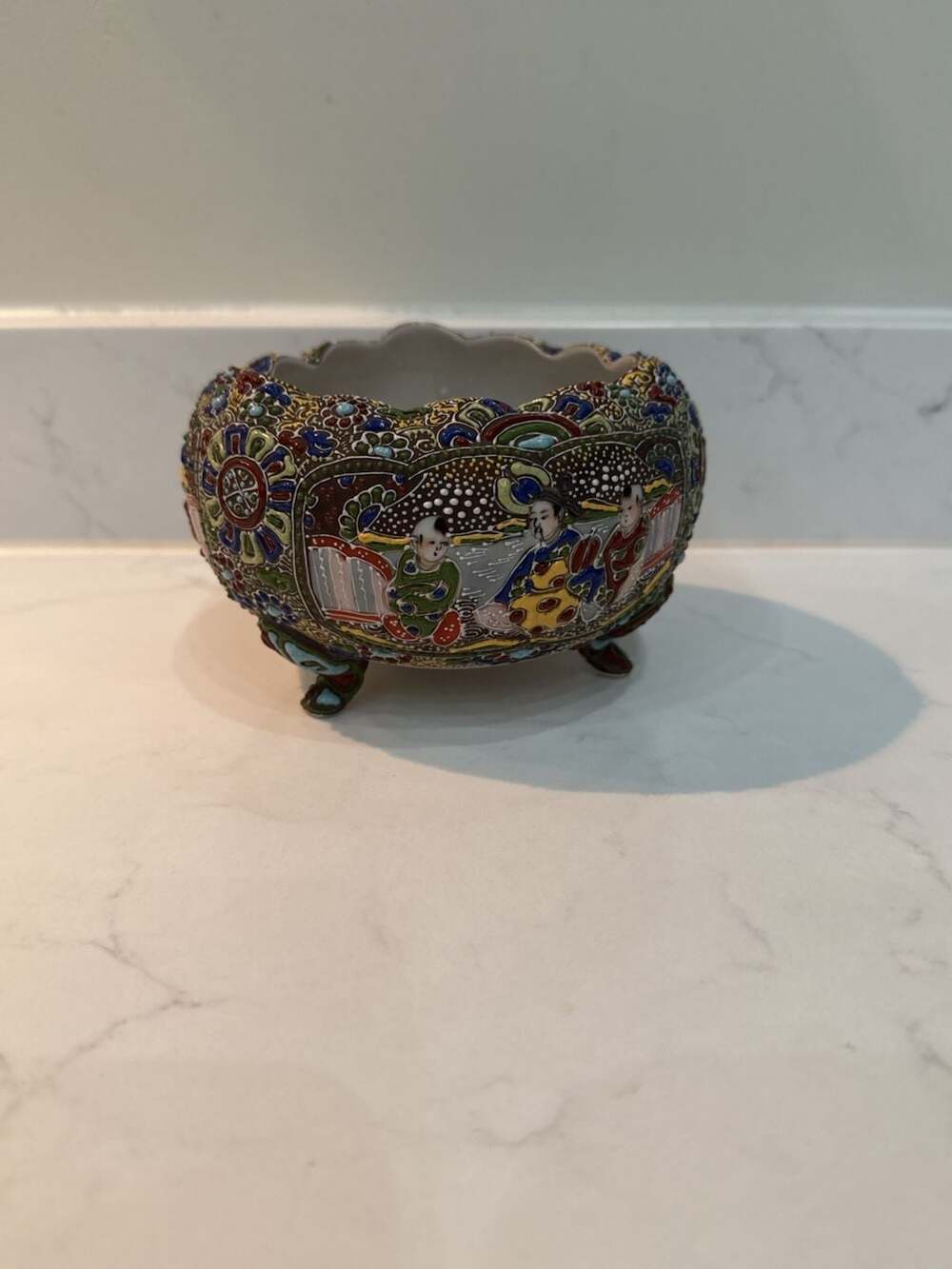 Antique Japanese Satsuma Moriage Porcelain Vanity Hair Receiver Bowl